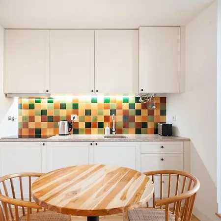 Bright And Peaceful Centre Retreat Apartamento